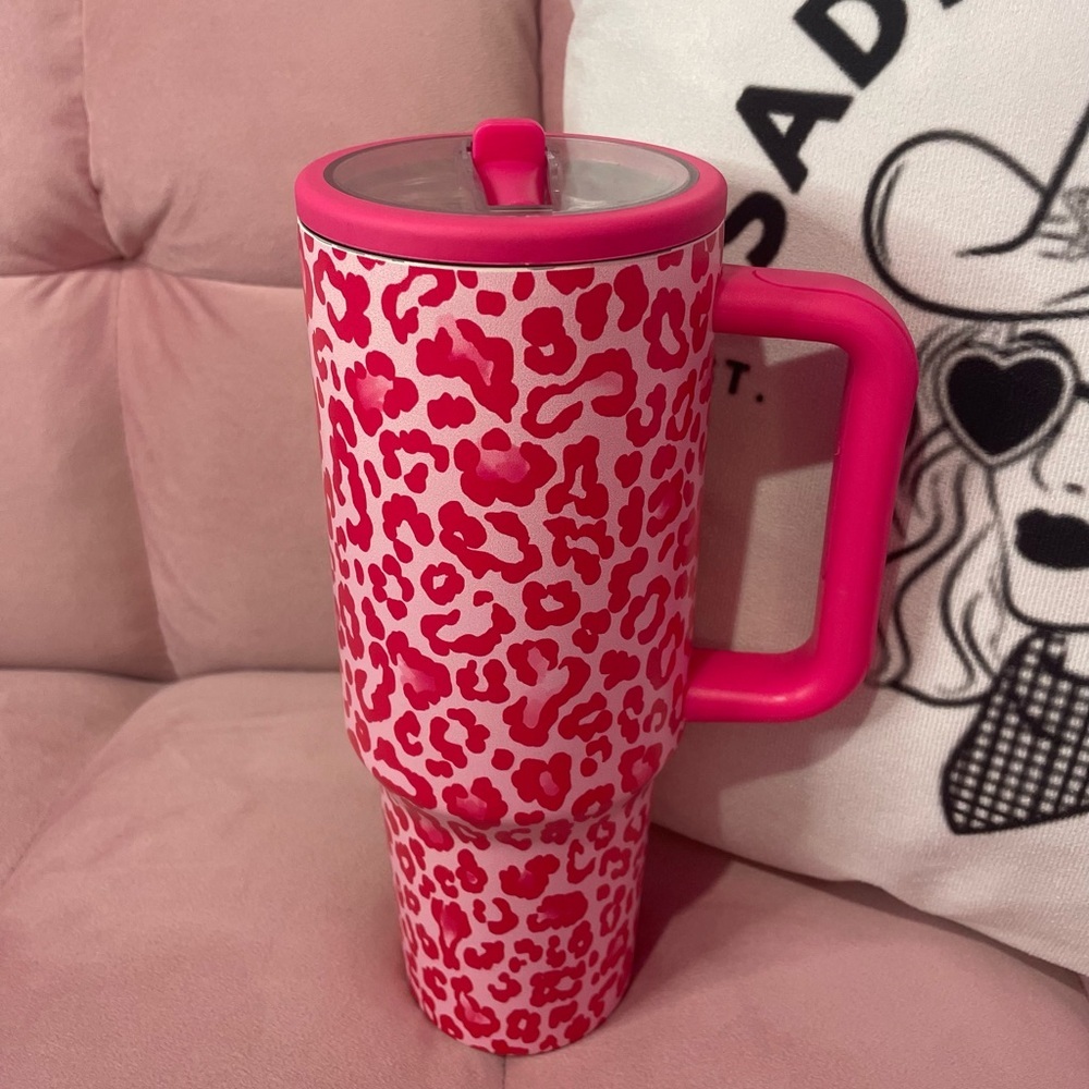 Hot Pink Leopard Tumbler